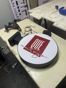 LETRERO REDONDO DOBLE CARA CON ILUMINACIÓN